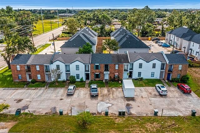 1st image of 4212 Louisiana Ave APT 3