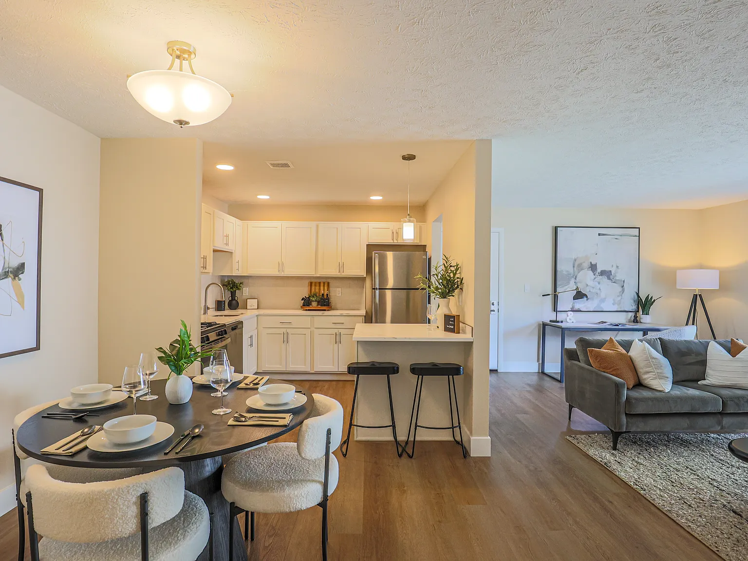 Jamestown Village Apartments — Photo 2