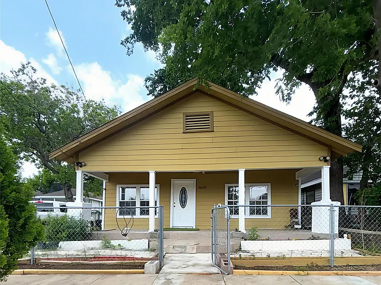 6637 Avenue T — Photo 12