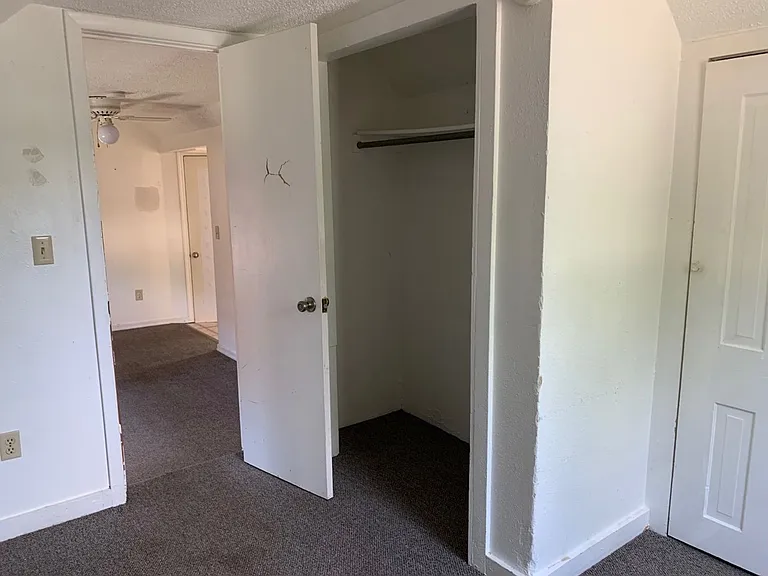 1120 Pine St — Photo 6