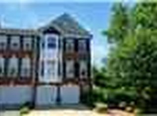 13432 Matthews Vista Dr, Centreville, VA 20120