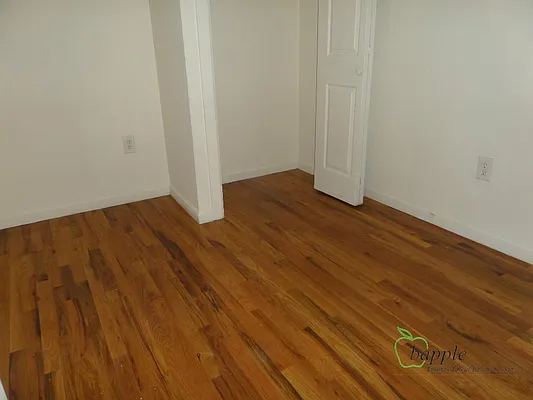 Rented by Bapple | media 22