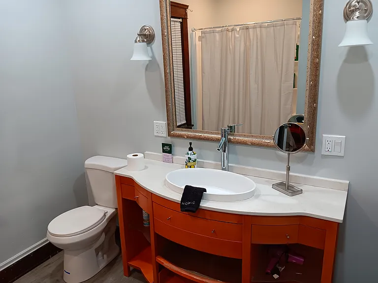 2589 W 10th St #1 — Photo 25