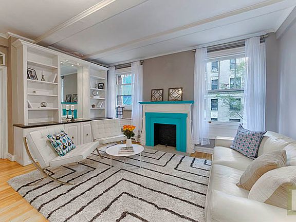 3rd image of 140 W 71st St #2CD