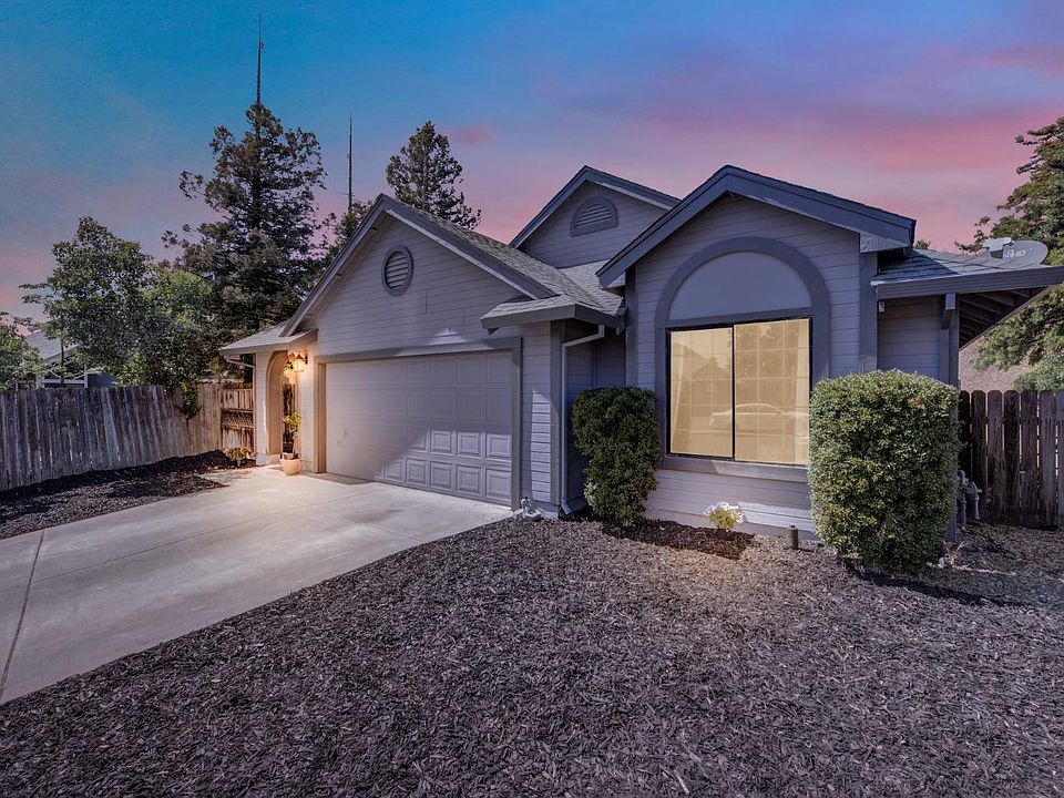 1st image of 2408 Royal Ct