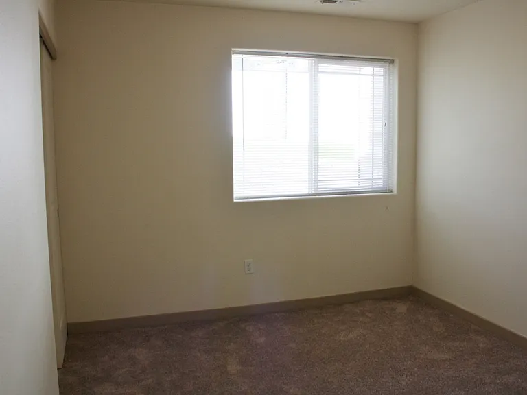 1020ol — Photo 20