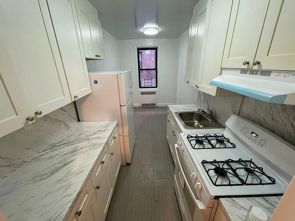 1st image of 3619 167th St APT 1J