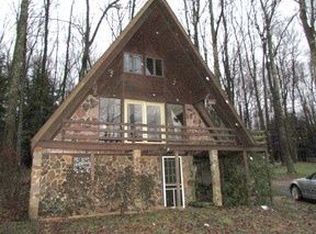 405 Red Oak Rd, Flinton, PA 16640