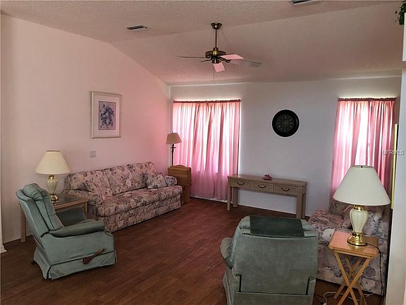 2nd image of 705 Perez Pl