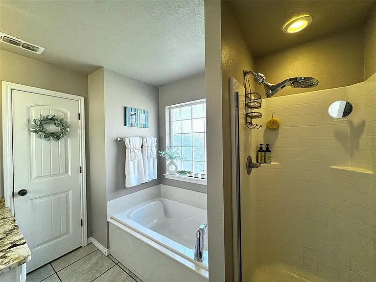374 Miss Ellie Ln — Photo 8