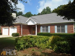 381 Timber Laurel Ln, Lawrenceville, GA 30043