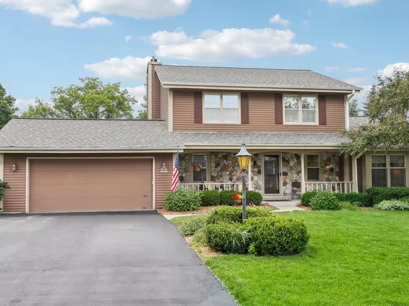 W238N6063 Hawthorne CIRCLE, Sussex, WI 53089