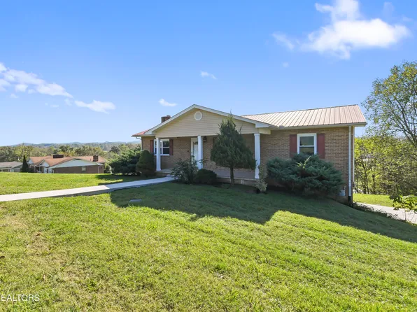 156 Land Oak Dr, La Follette, TN 37766