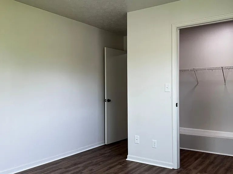 270 Mar Kim Dr #7 — Photo 7