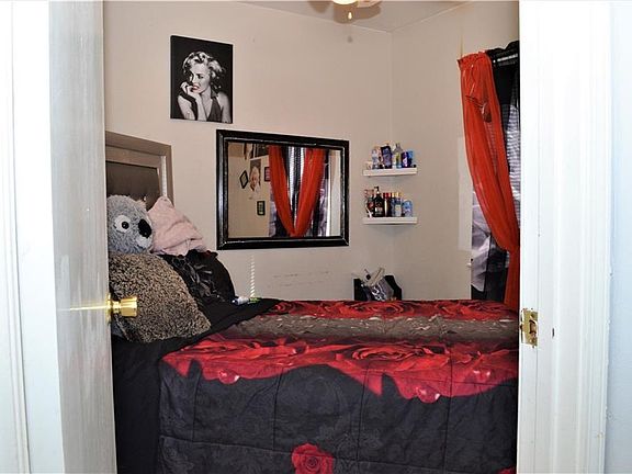 4th image of 2128 Esplanade Pl