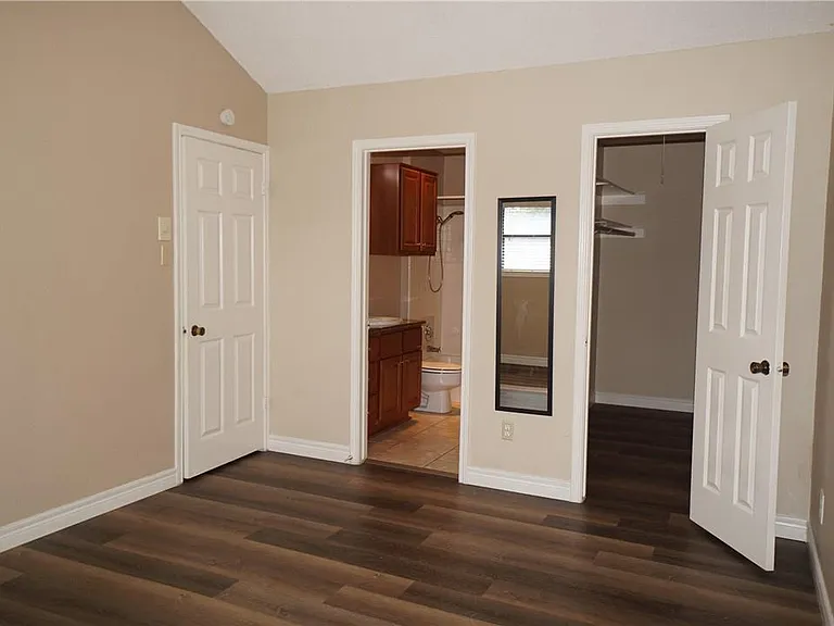 6525 Hart Ln — Photo 20