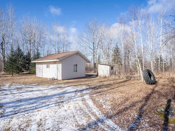 5255 Hwy 31, Brookston, MN 55711