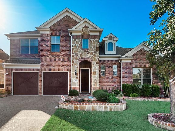 2nd image of 705 Dividend Ave