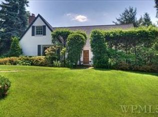 118 Middleton Pl, Bronxville, NY 10708
