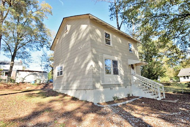 1st image of 147 Pinehaven Dr