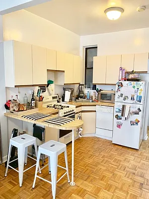 Rented by Living New York | media 12