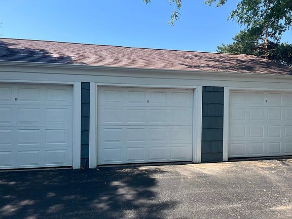 3rd image of 6104 Brynwood Dr