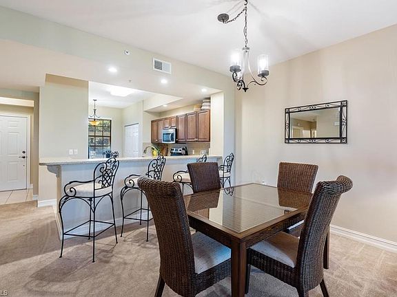3rd image of 4690 Turnberry Lake Dr Unit 103