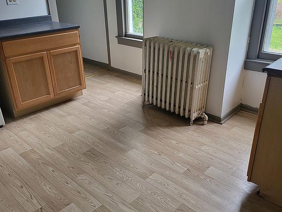 5th image of 2324 17th St #1