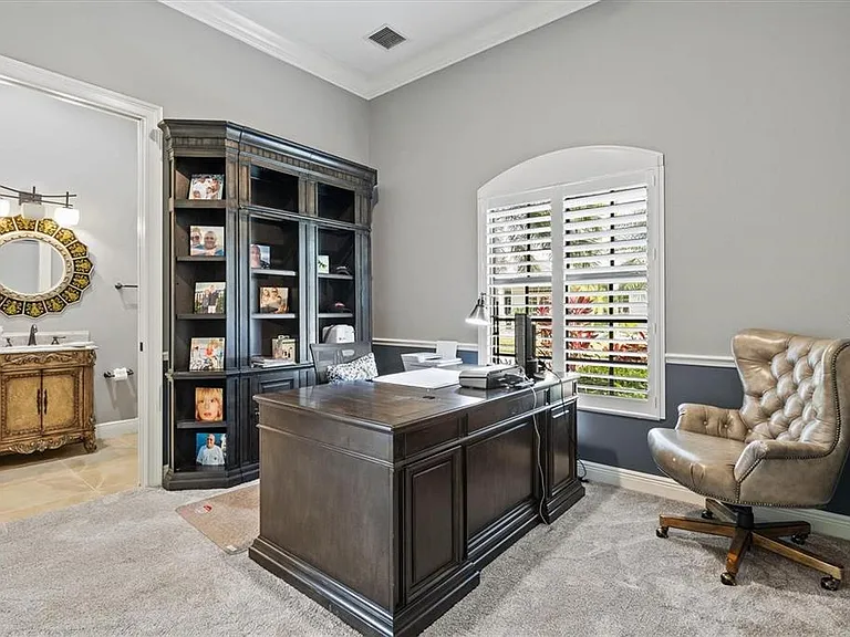 540 Fore Dr — Photo 32