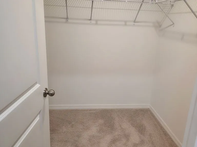 29824 Fedora Cir — Photo 3