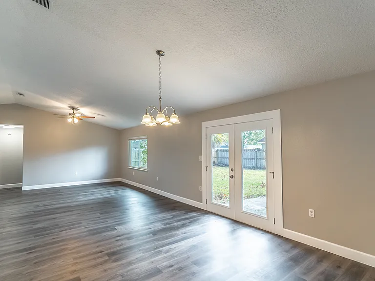 995 Wages Way — Photo 18