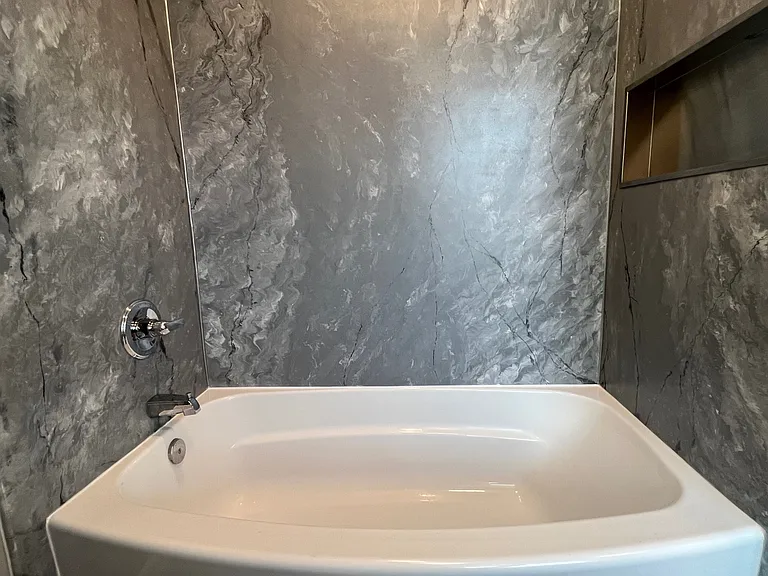 39 Buttonwood St #B — Photo 12