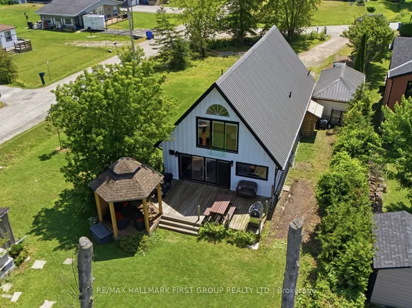 26 Burnie Rd, Georgina, ON L0E 1N0