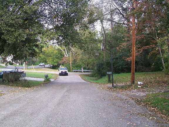 4th image of 3126 McNutt St