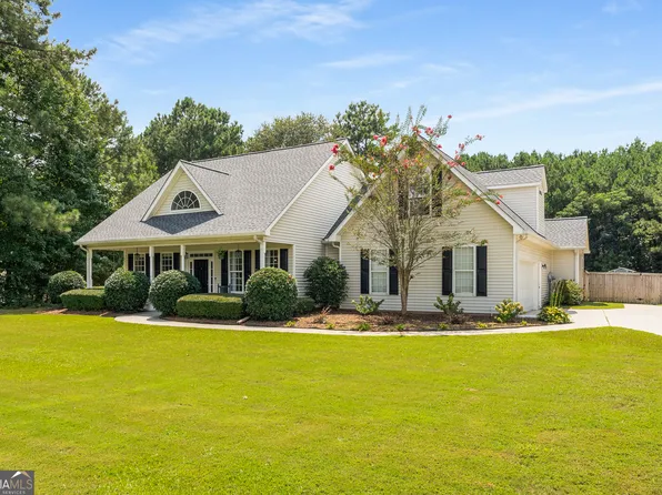 307 Ivy Vale Ct, Tyrone, GA 30290