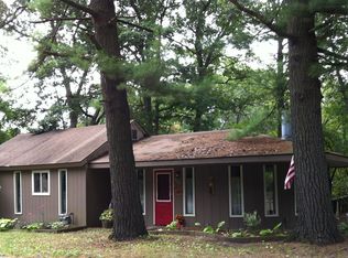 504 Burritt Ave S, Baraboo, WI 53913