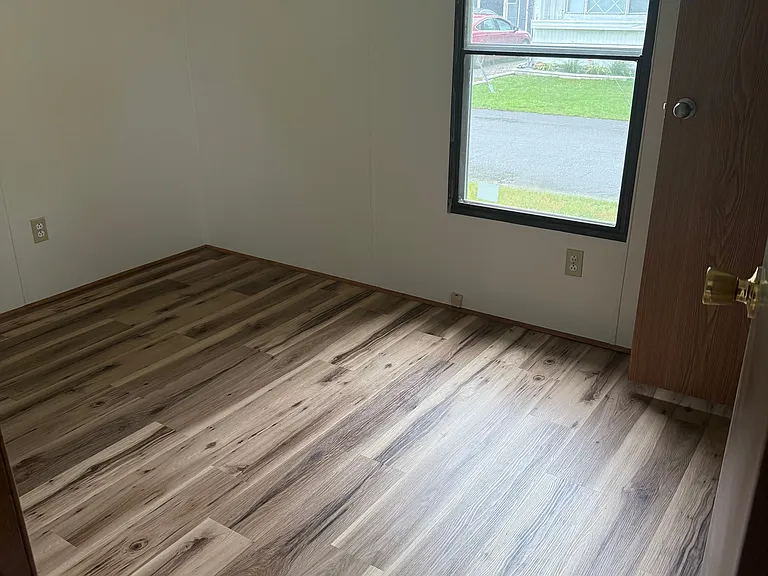 1552 N Boatman Rd #14 — Photo 15