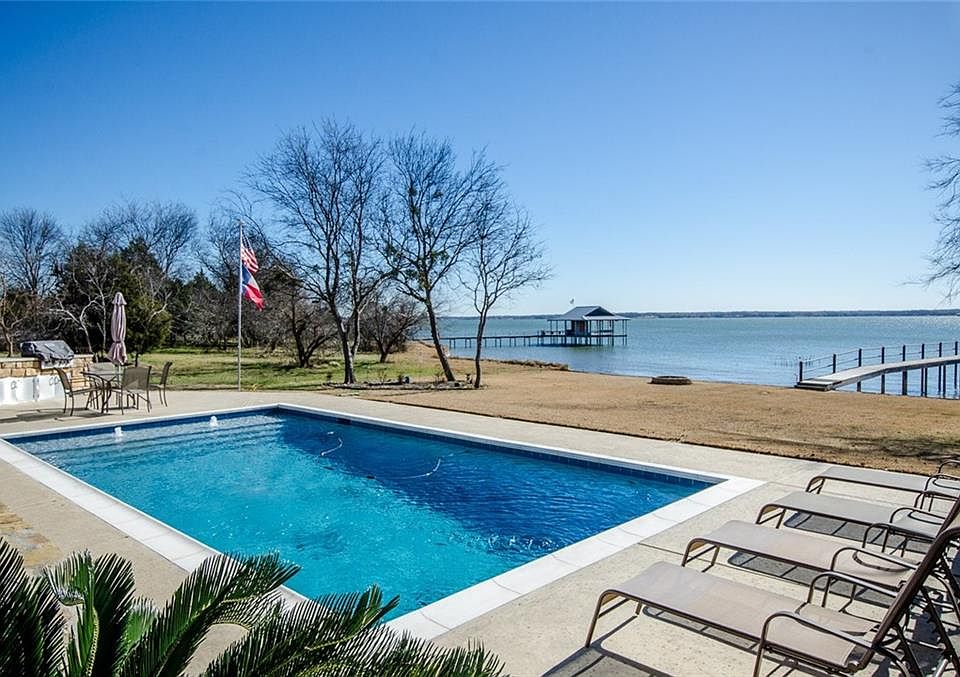 1st image of 1146 The Shores Dr