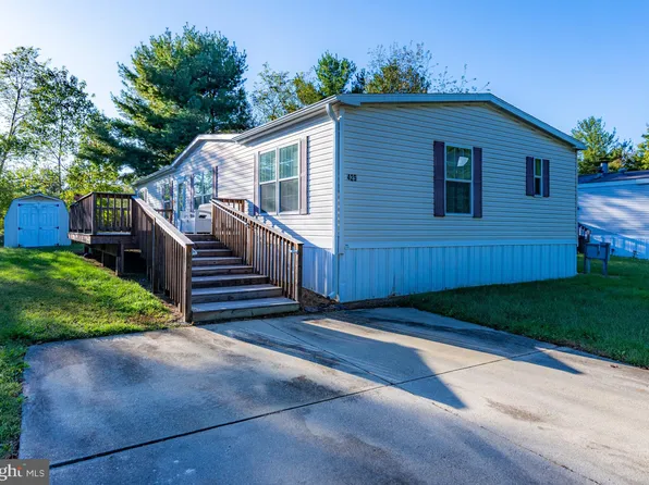 425 Dutch Dr, Lothian, MD 20711