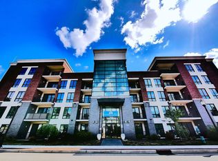 17 Meadow Rd #405-4F, Rutherford, NJ 07070