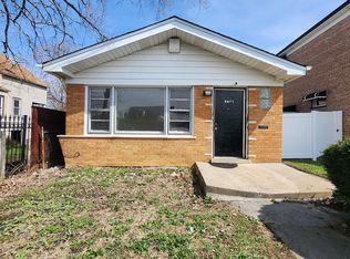 9061 S Parnell Ave, Chicago, IL 60620