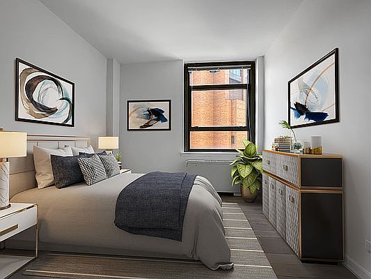 4th image of 66 E 34th St #7K