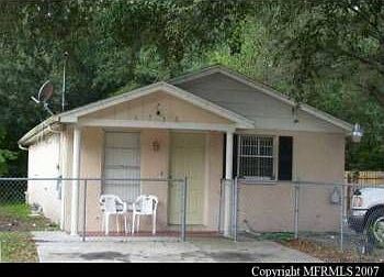 1st image of 6730 N Clearview Ave