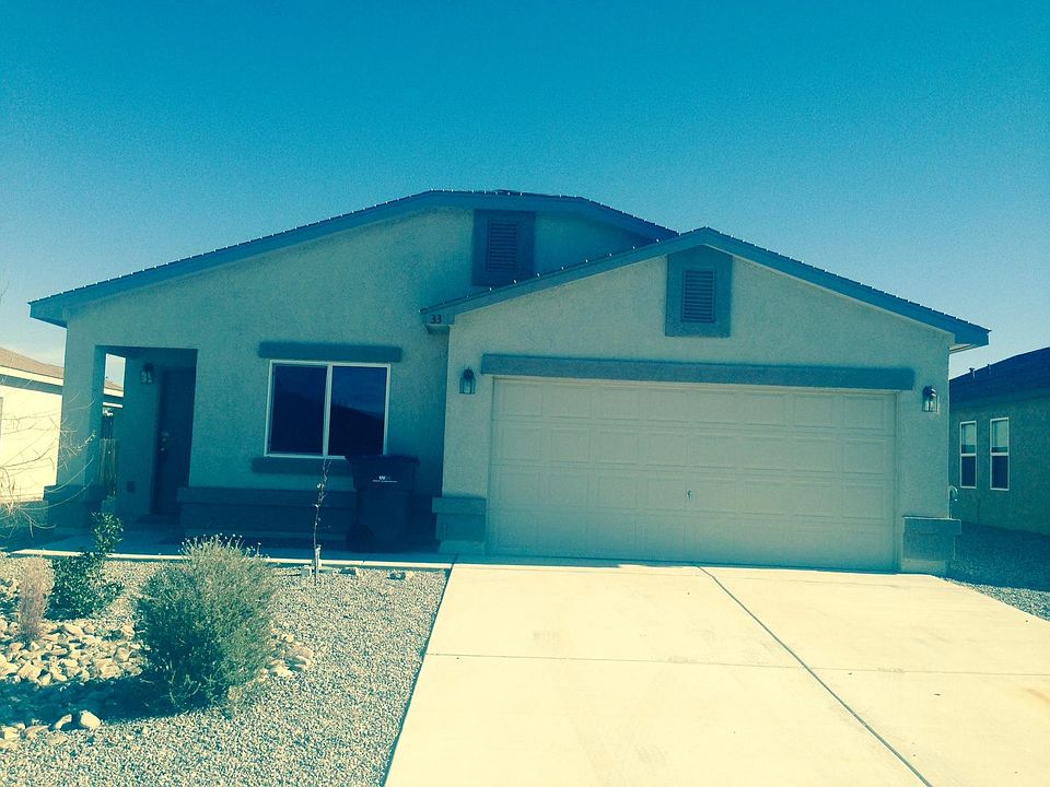 1st image of 33 Tome Vista Dr