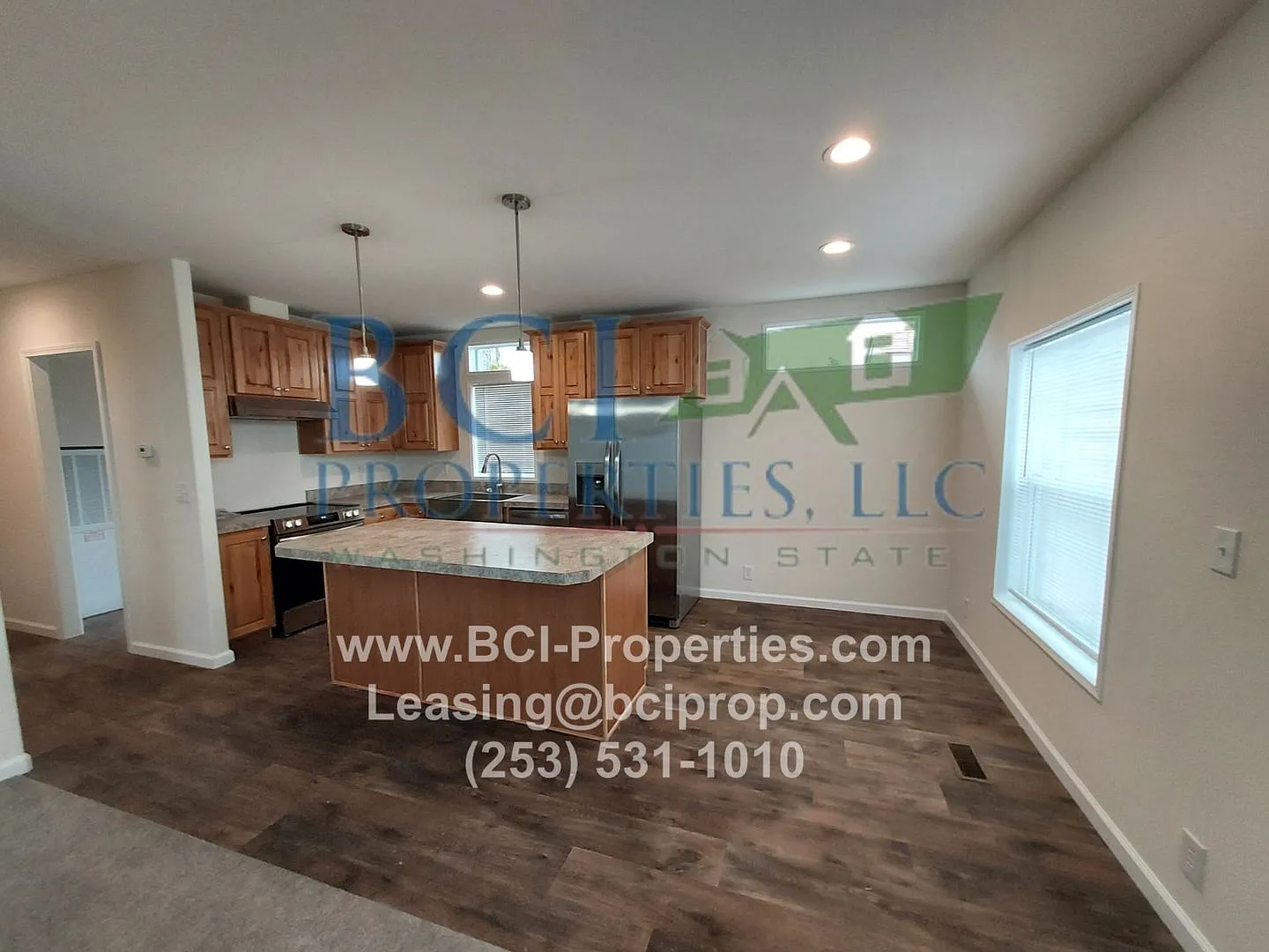 Brand New 2 Bedroom, 1 Bath — Photo 4