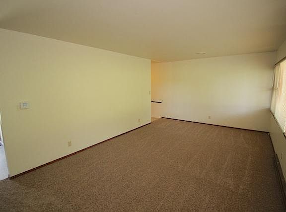 2nd image of 4245 NW 54th St
