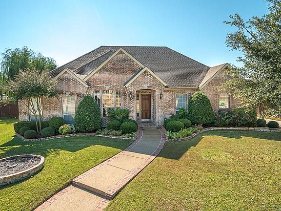 2nd image of 5824 Pepperridge Dr