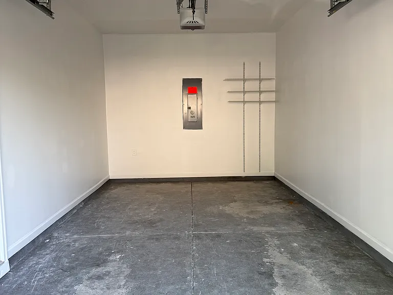 35 Annacey Pl — Photo 16