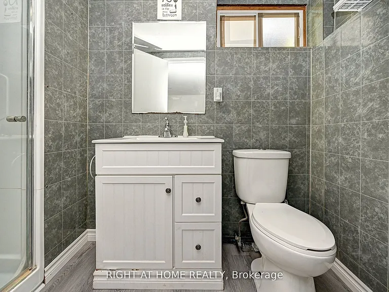 10 Monroe St #BASEMENT — Photo 8