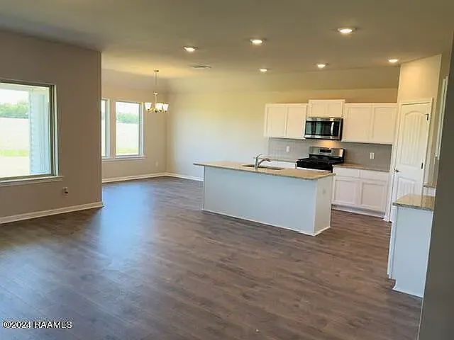 3405 Magnolia Cove Ct — Photo 13